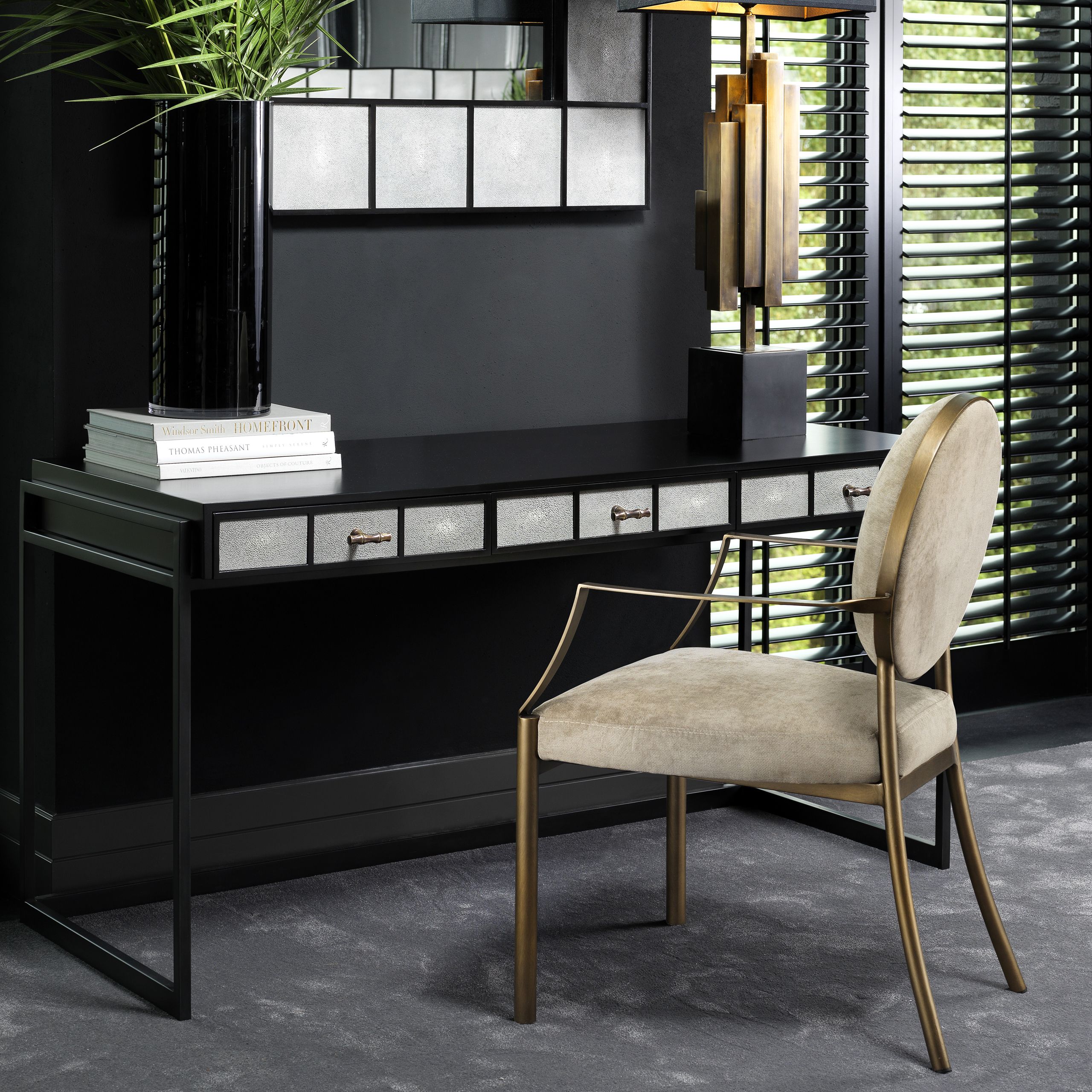 Dining Chair Scribe with arm