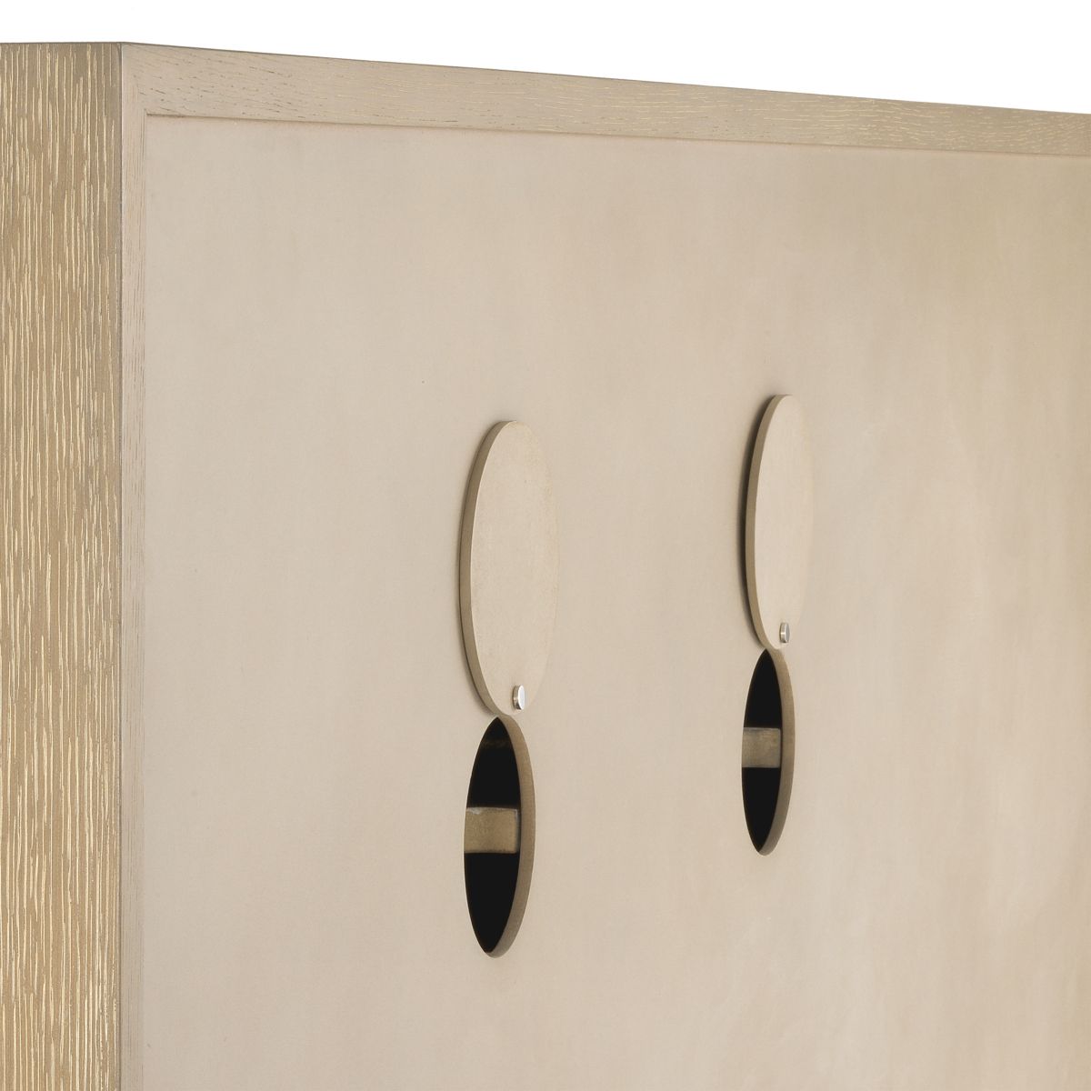 Dresser Highland
