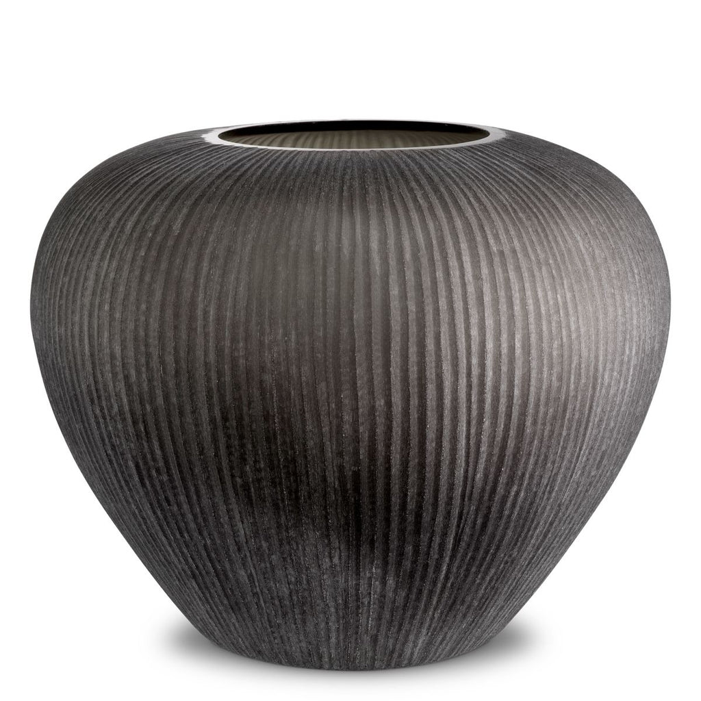 Vase Bayly