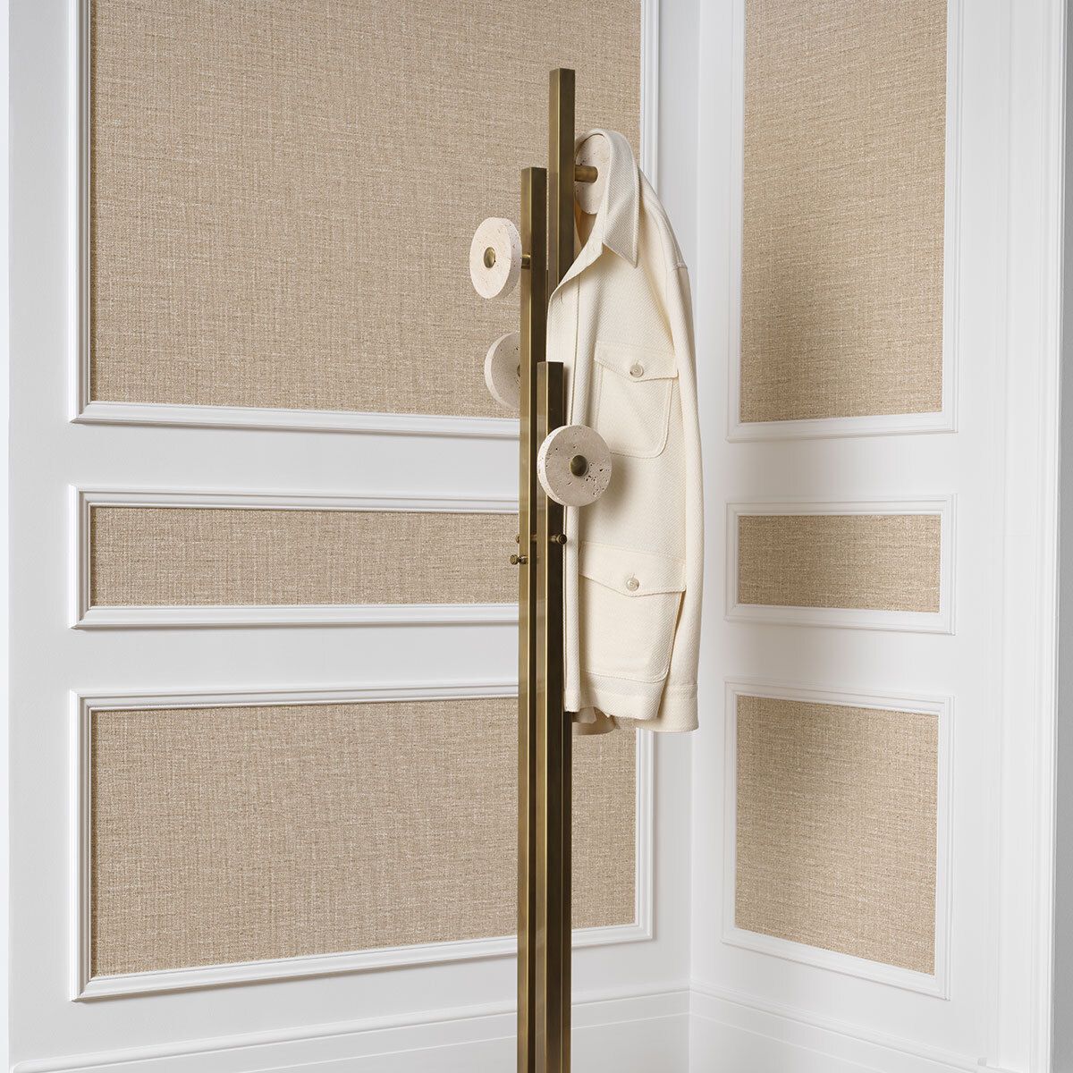 Coatrack Amadora
