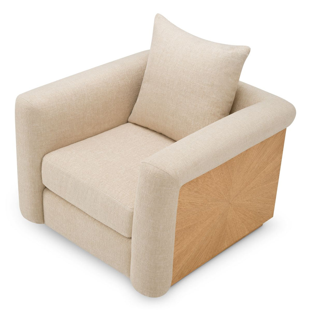 Chair Amadeo
