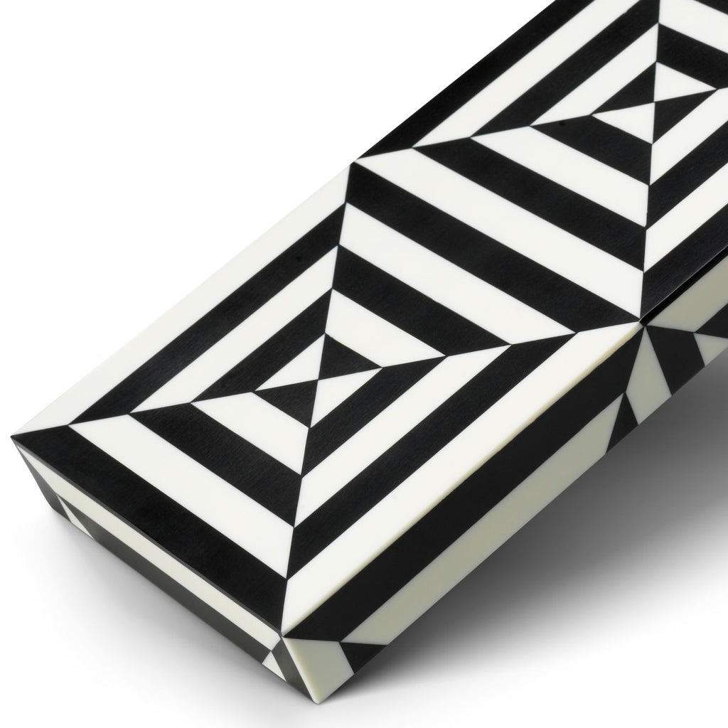 Box Hawtrone